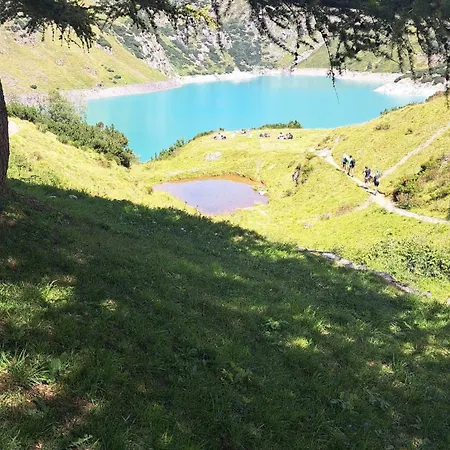 Valentyna Apartamento Villa d'Ogna